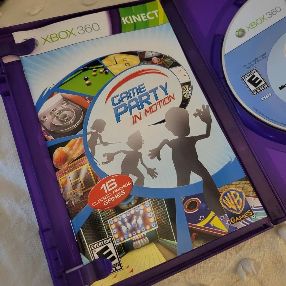 Game Party in Motion XBOX 360 KINECT WB games Arcade Games Complete w/ Manual